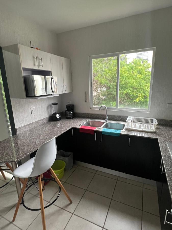 بلايا ديل كارمن Confortable Departamento Vacacional In Playa المظهر الخارجي الصورة